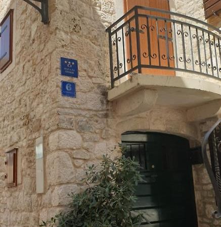 Vila Skrlec Baška Voda Εξωτερικό φωτογραφία